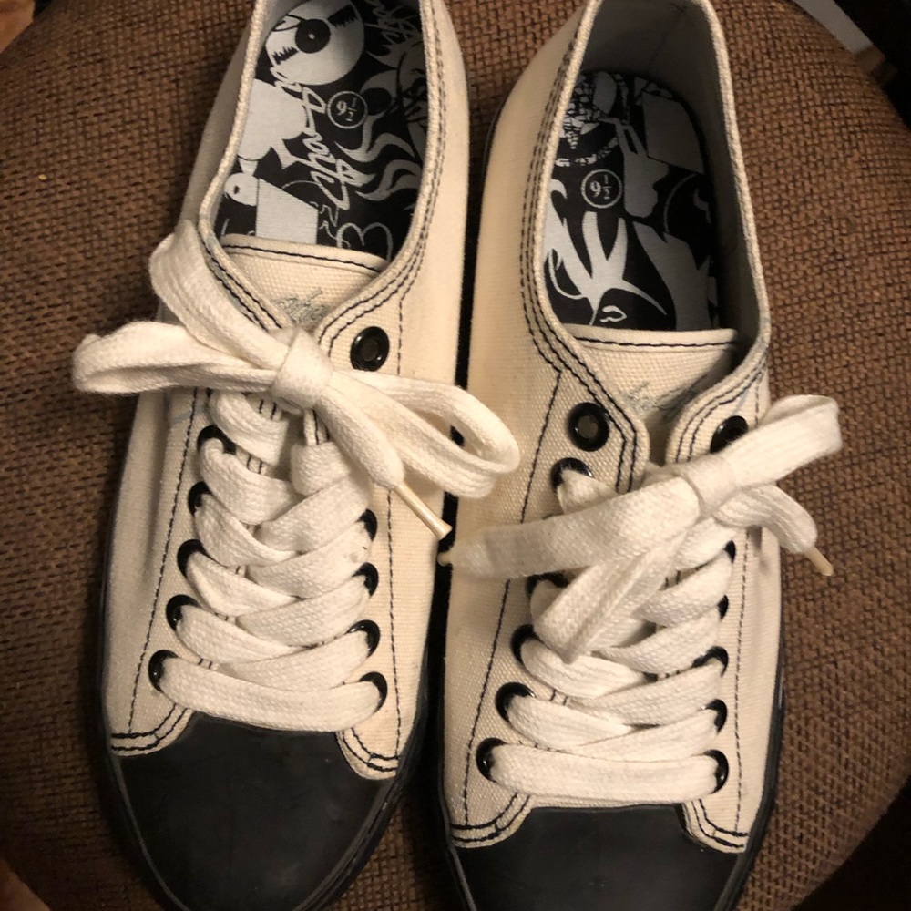 SHA SHA FINE SHOES UNISEX BEIGE  used SNEAKERS